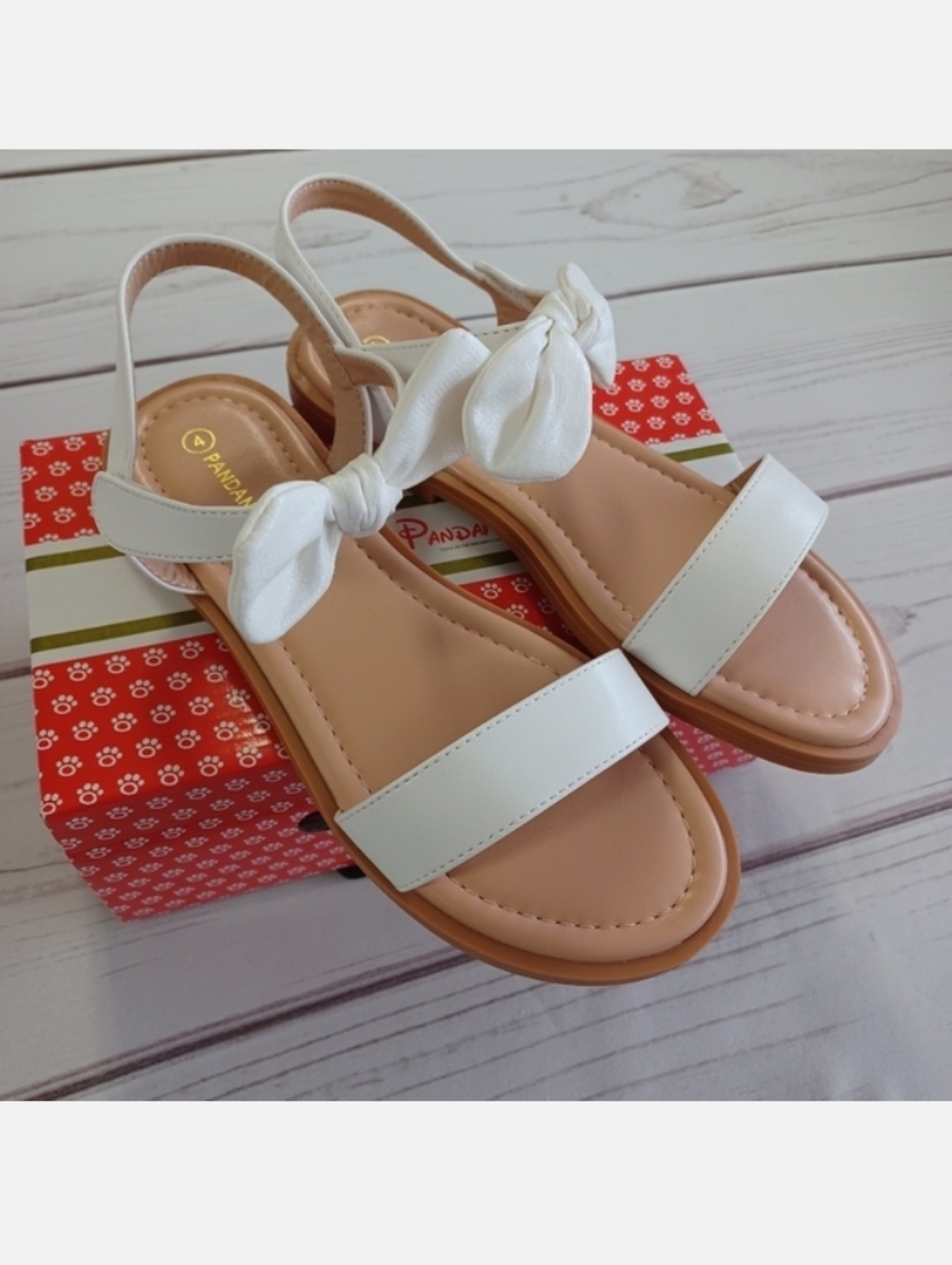 PANDANINJA Ella Big Kids Girls White Size 4 Bow Dressy Neutral Sandal Shoes NWT